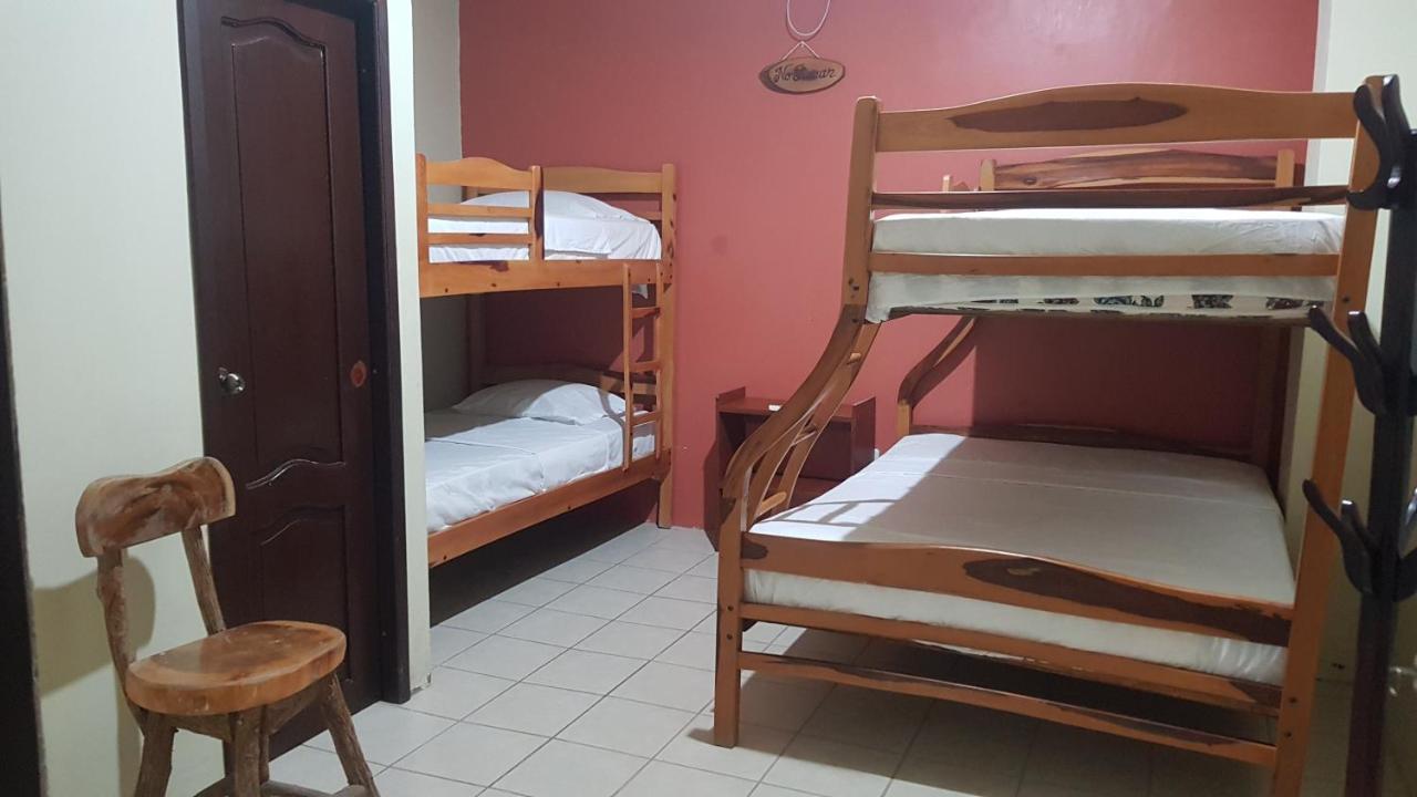 Chaqana Hostel Салінас Екстер'єр фото