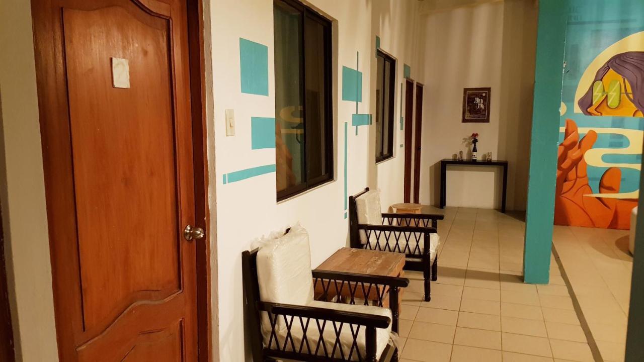 Chaqana Hostel Салінас Екстер'єр фото